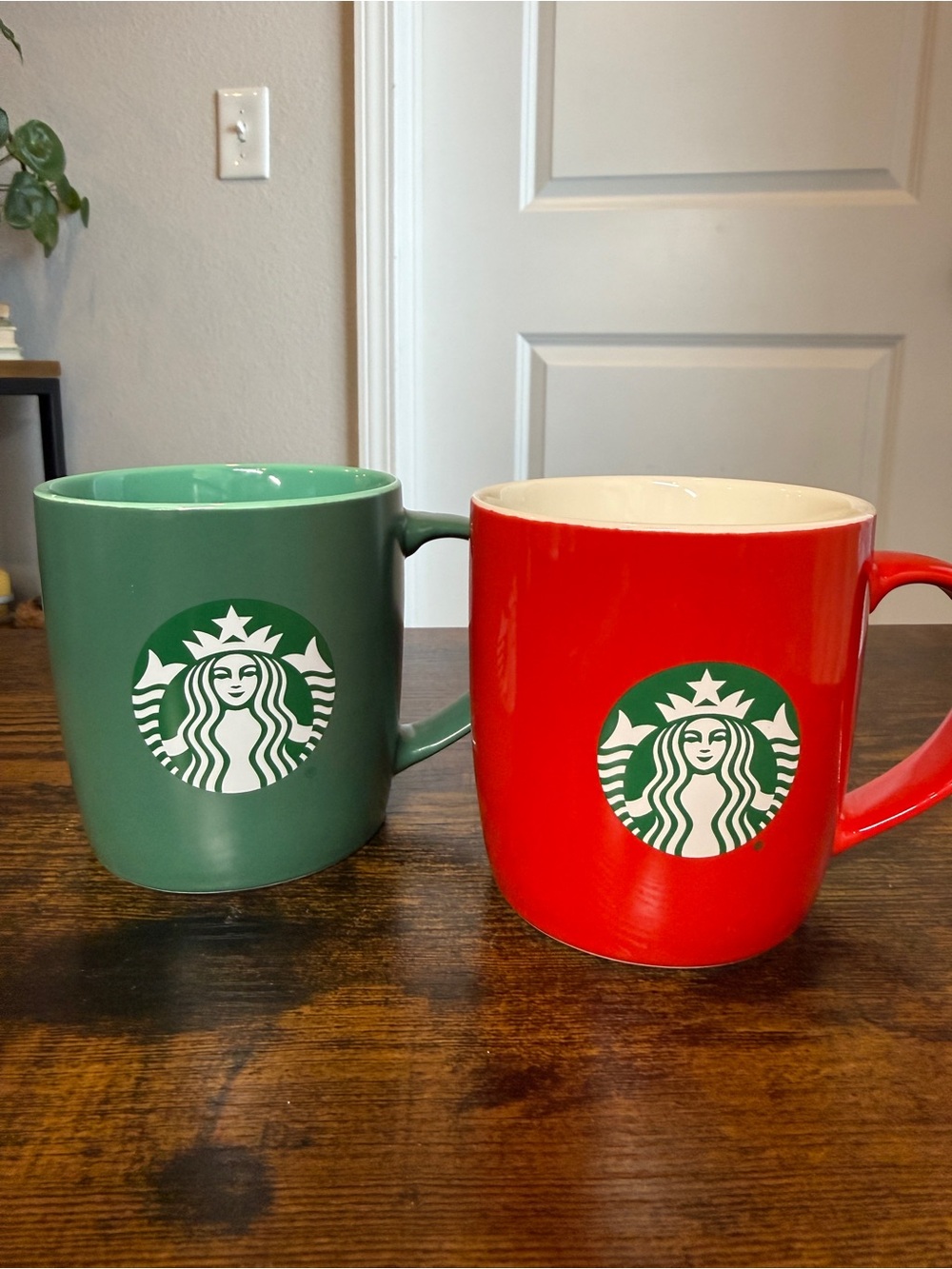 Starbucks Holiday Mugs Set of 2 Red 2021 Green 2024 Siren Logo 11 oz Christmas